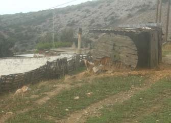 Farm house near Aneratzia