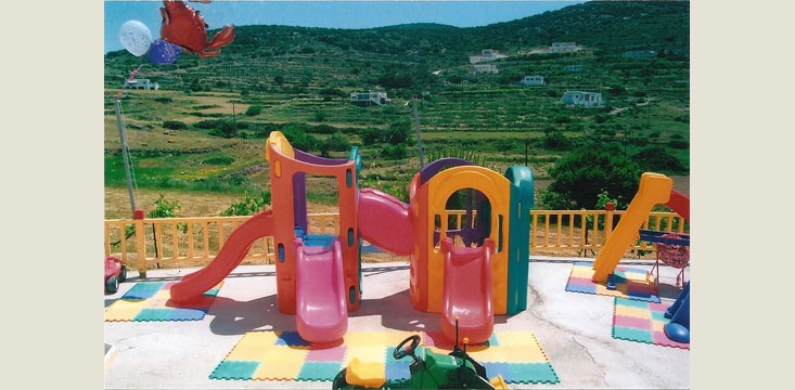 Outdoor plastic toys for rental