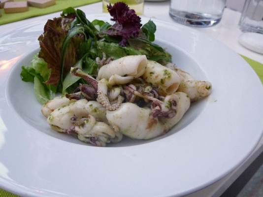 Calamari and pesto salad