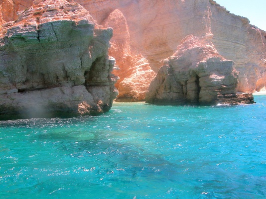 Amazing colours of the Cyclades Amazing colours of the Cyclades
