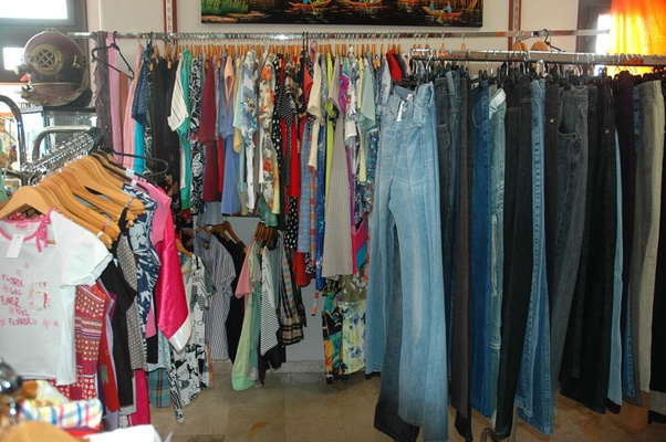 2nd-hand Clothes