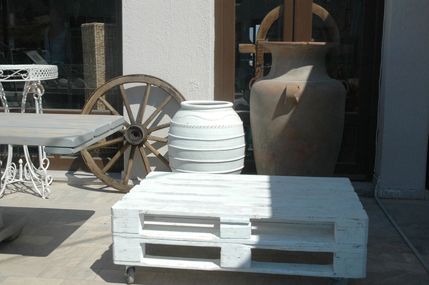 Pottery & Wooden Furniture
