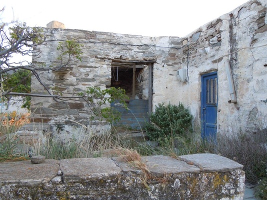 Kamares Land with old house Kamares Land with old house