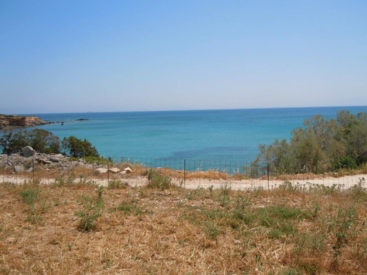 LAND 9000 m² OCEAN FRONT LAND 9000 m² OCEAN FRONT